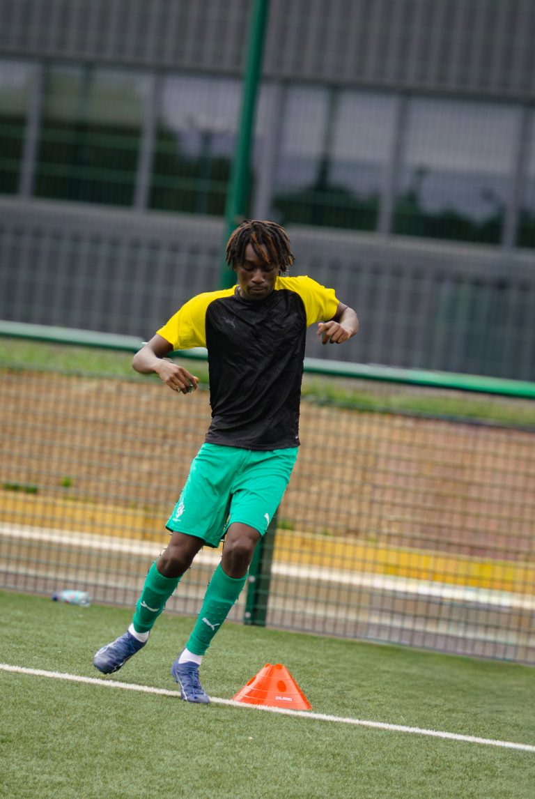 Renaissance Elite vs Barnet FC